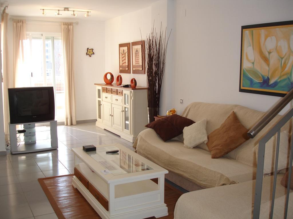 Villamarina Apartments - Zand Properties Benidorm Room photo
